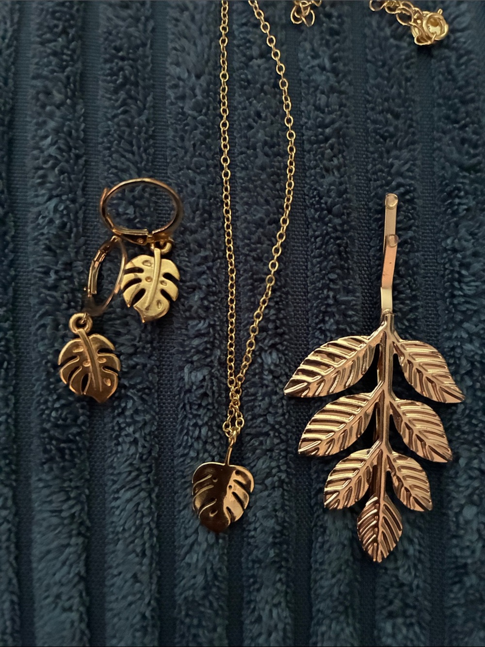 Monstera Leaf Necklace and Earrings Set + matching hair pin